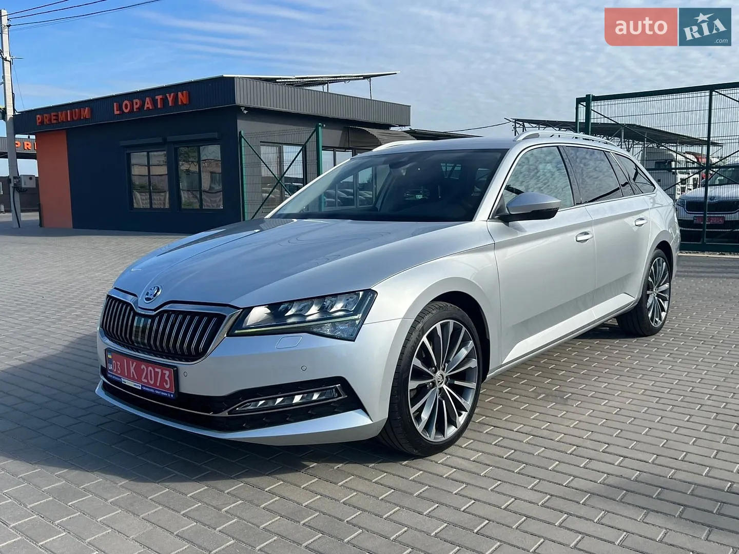 2022 Skoda Superb - мініатюра 2