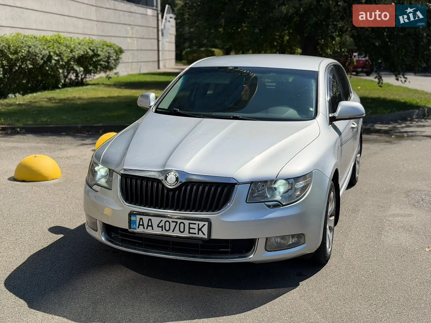2012 Skoda Superb - мініатюра 2