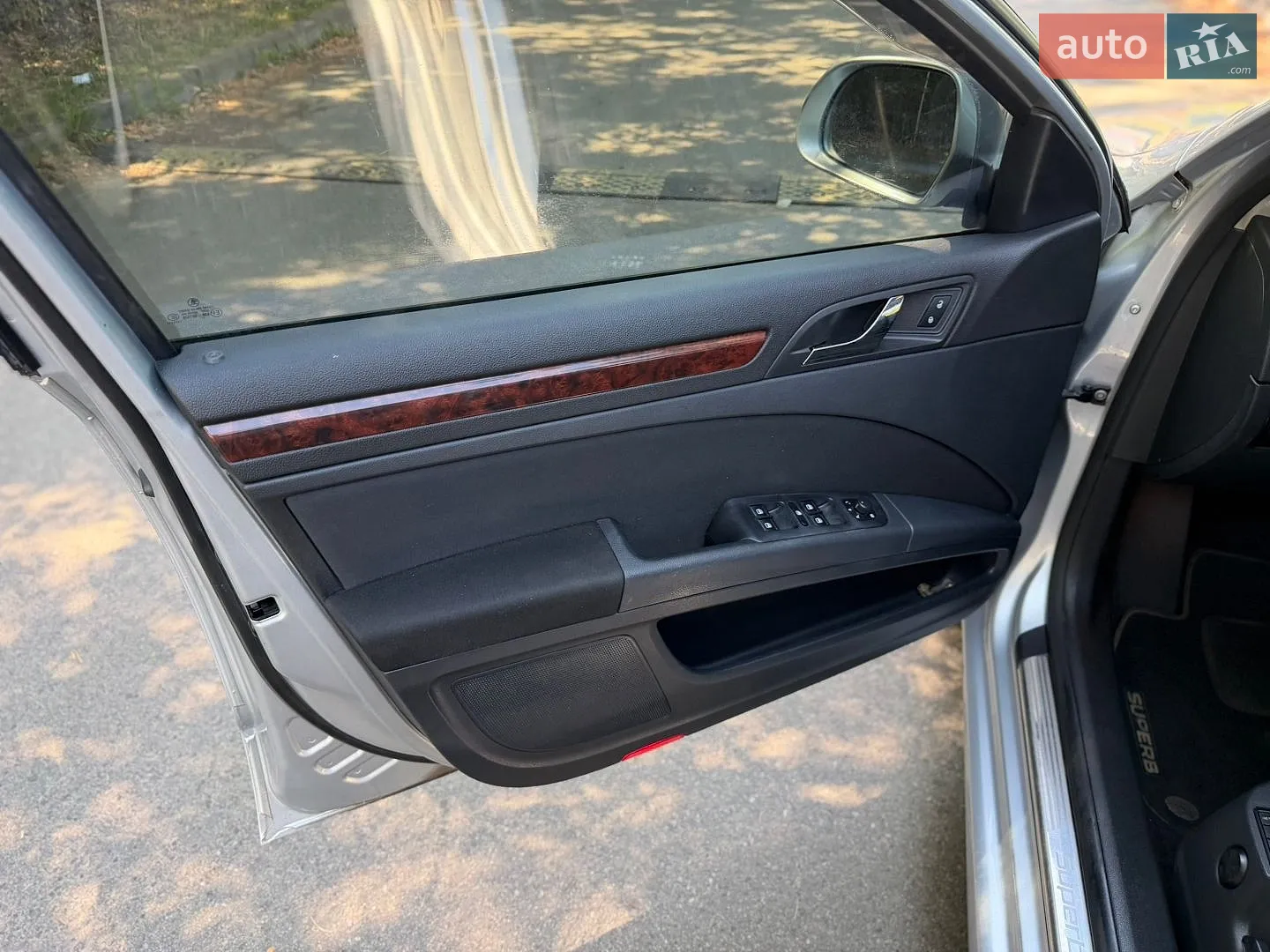 2012 Skoda Superb - мініатюра 14