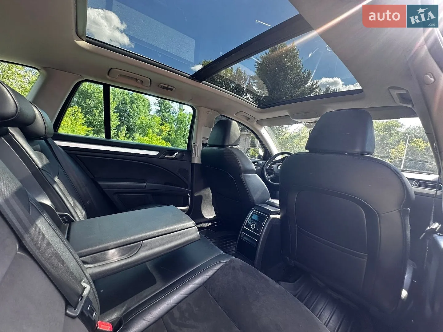2014 Skoda Superb - мініатюра 35