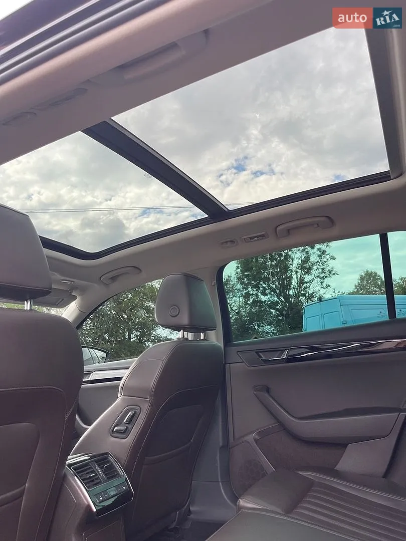 2015 Skoda Superb - мініатюра 11