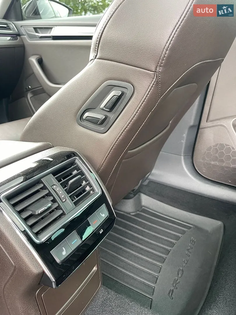 2015 Skoda Superb - мініатюра 12