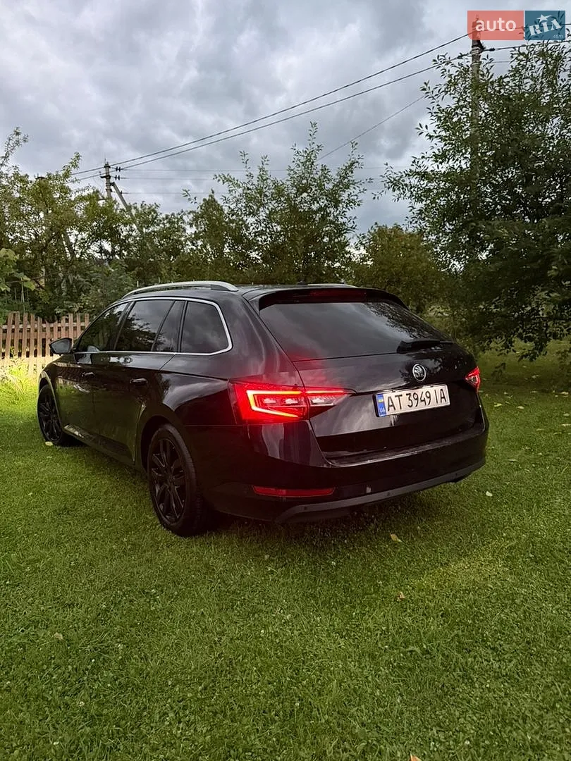 2017 Skoda Superb - мініатюра 4