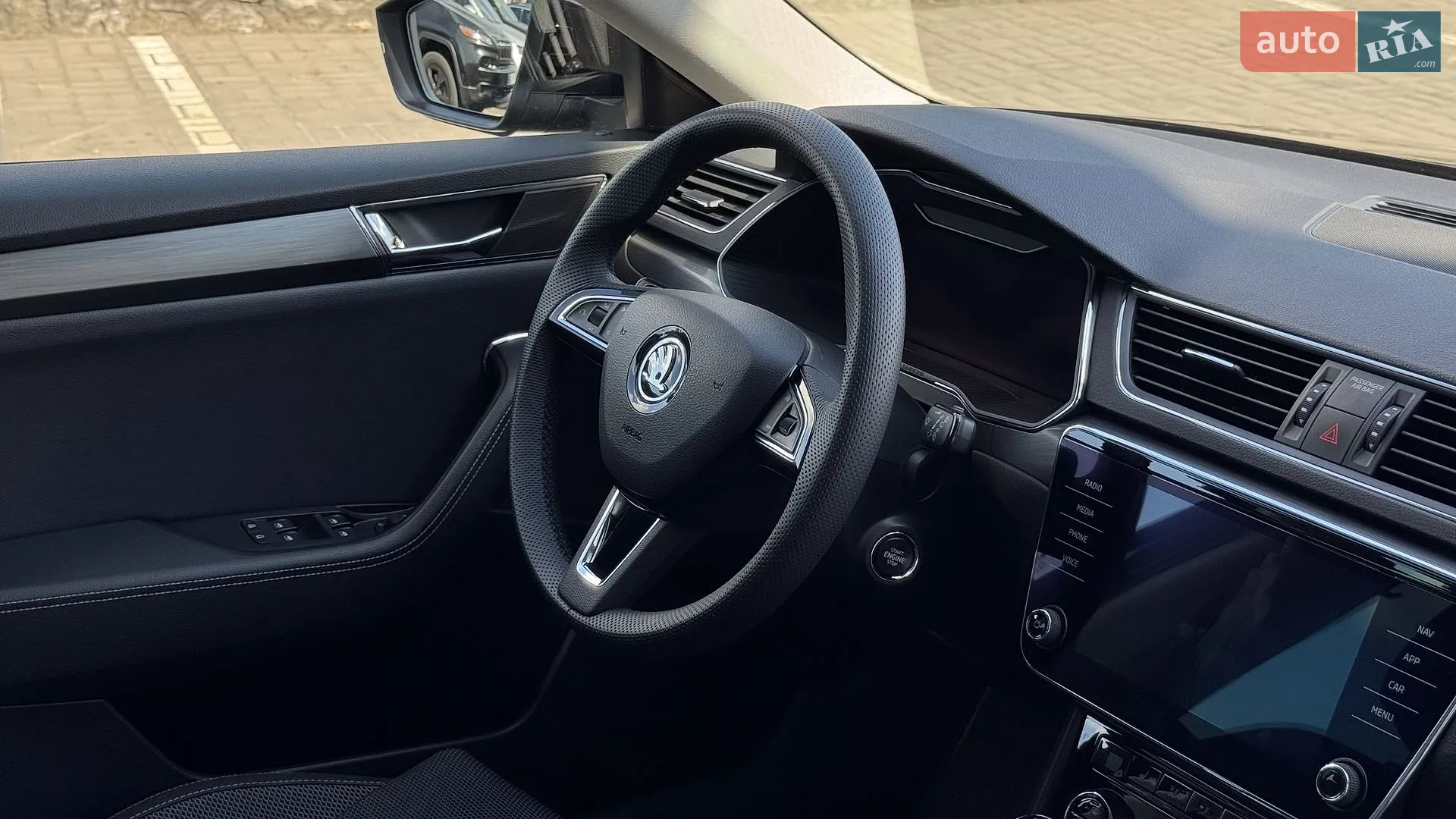 2020 Skoda Superb - мініатюра 47