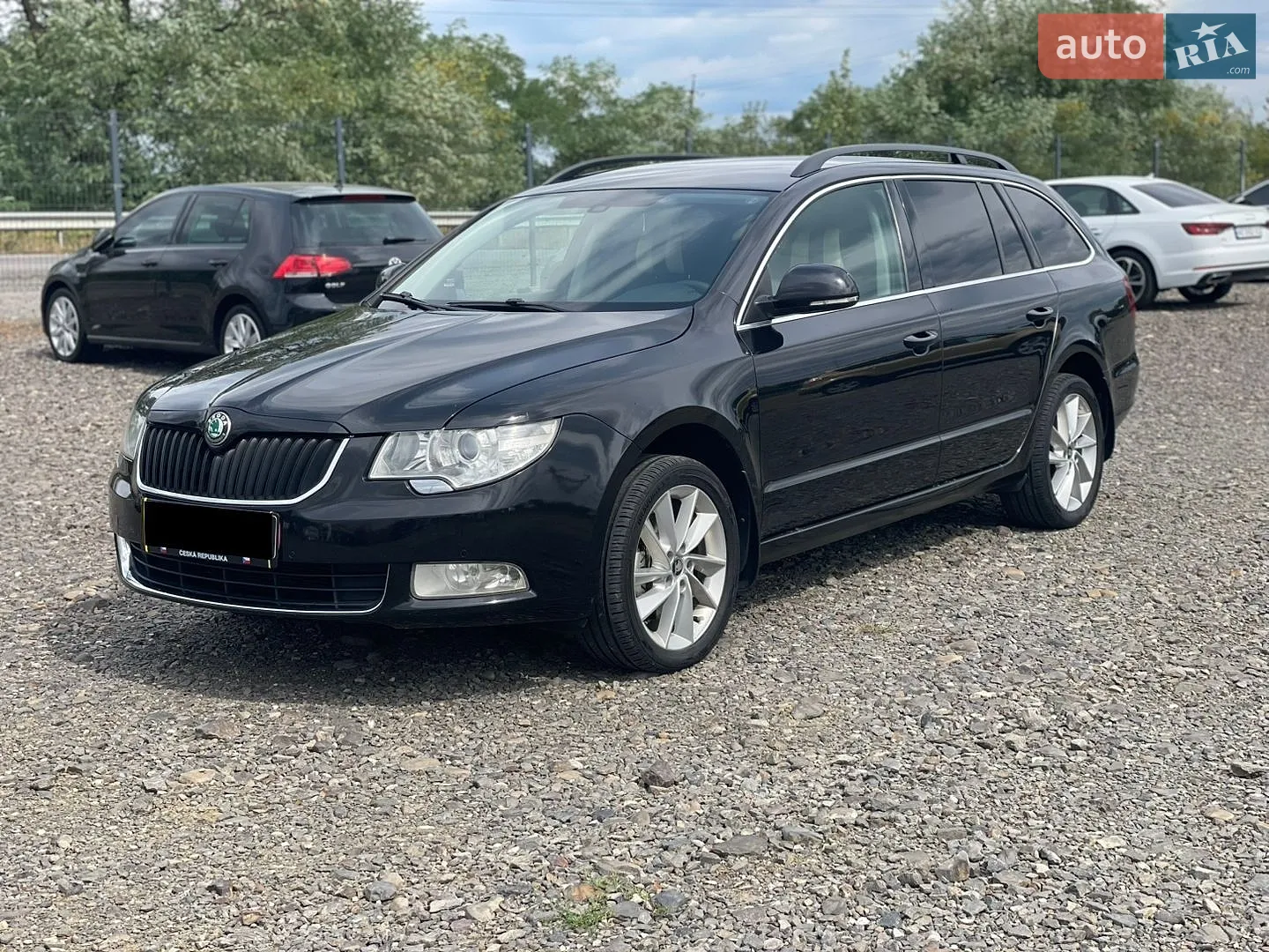 2013 Skoda Superb - мініатюра 2