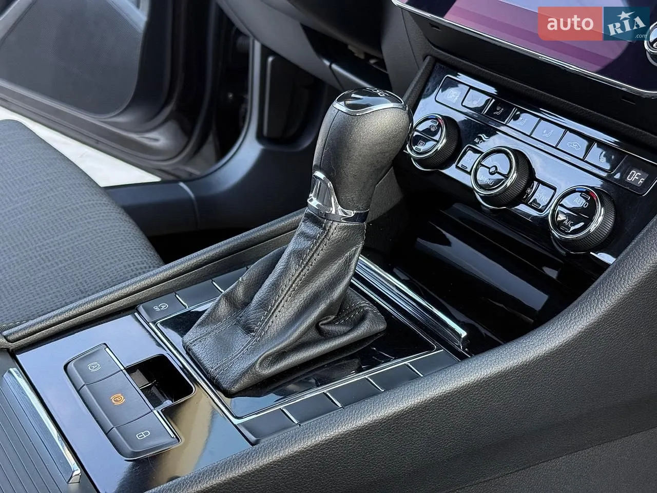 2019 Skoda Superb - мініатюра 49