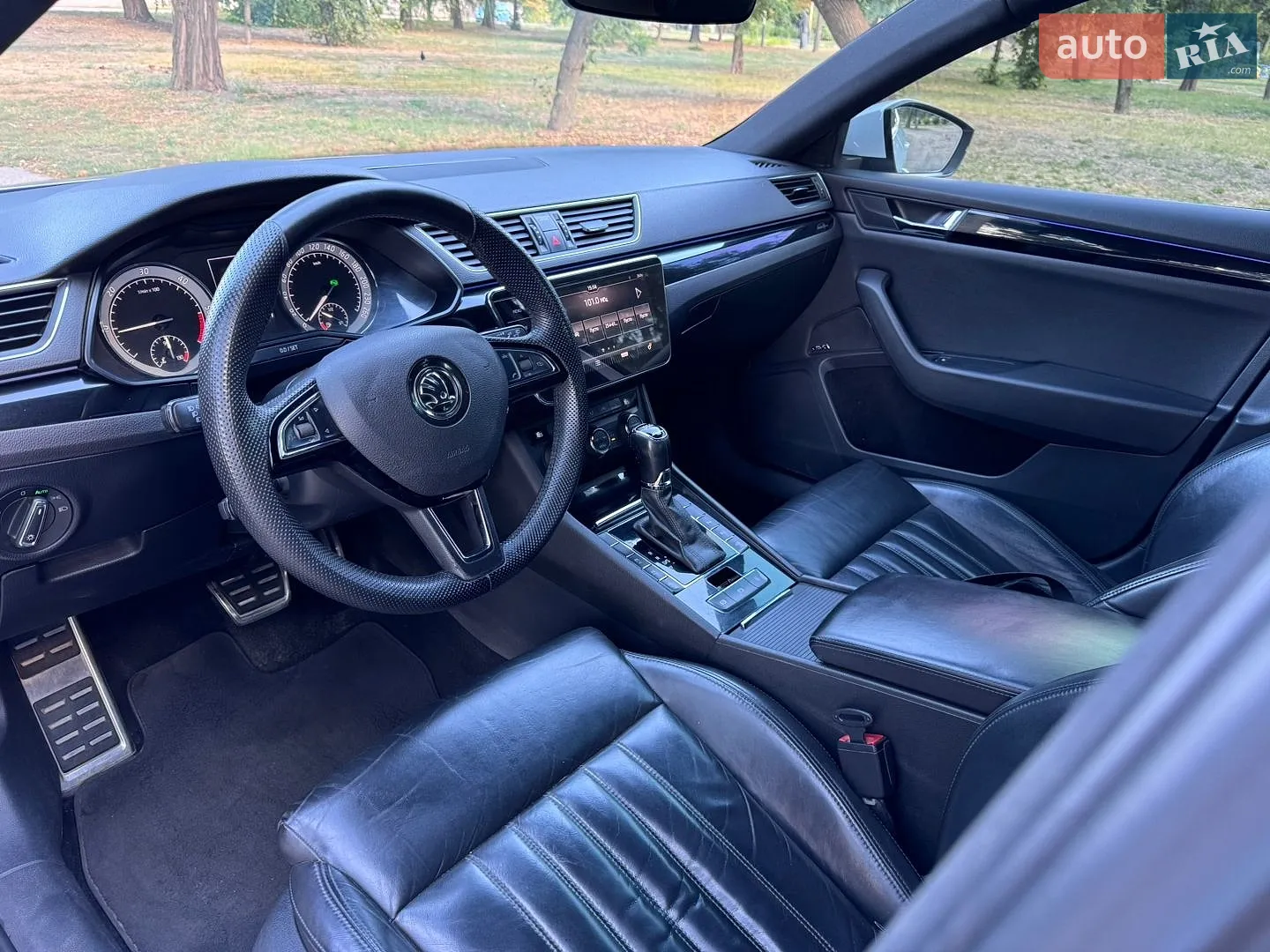 2015 Skoda Superb - мініатюра 8