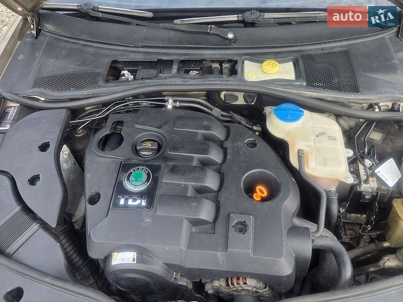 Лифтбек Skoda Superb 2005 в Тячеве
