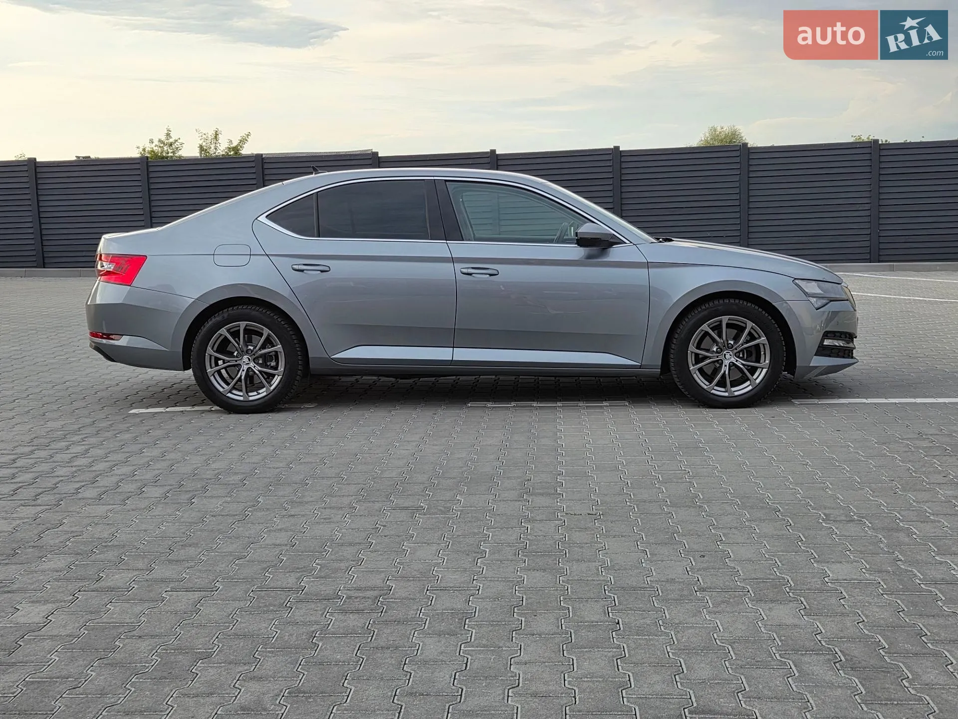 2021 Skoda Superb - мініатюра 4