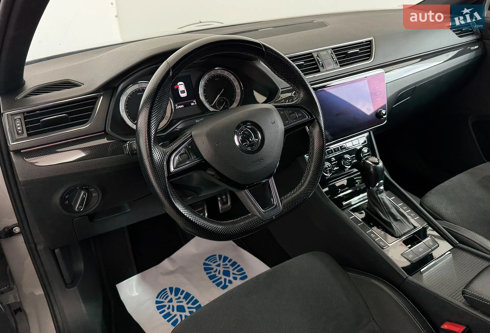 2018 Skoda Superb - мініатюра 5