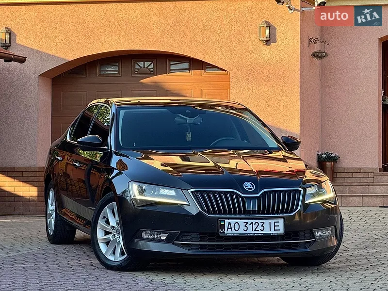 Skoda Superb 2019