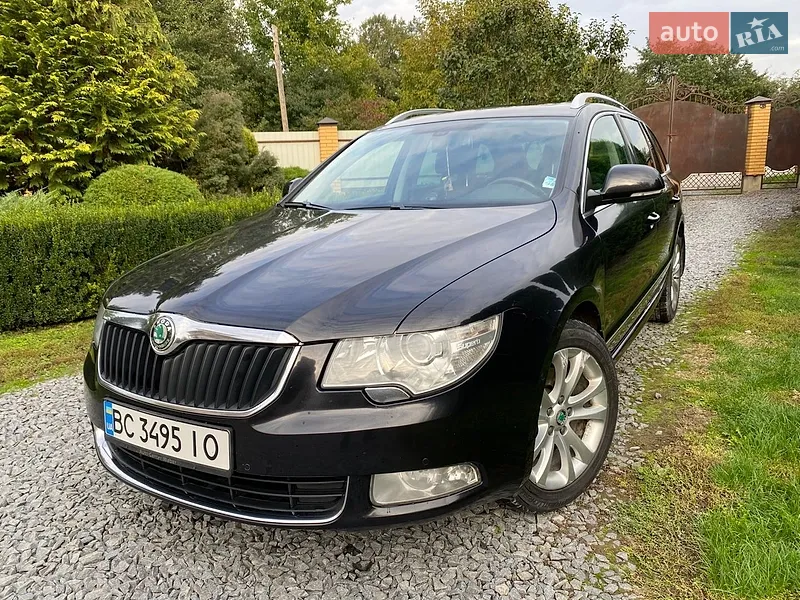 Skoda Superb 2012