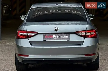 Skoda Superb 2015