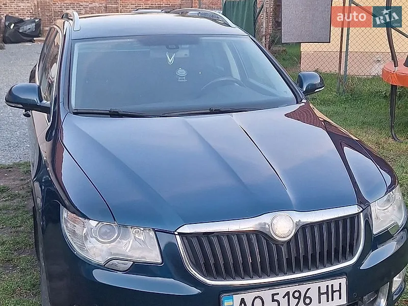 Skoda Superb 2012