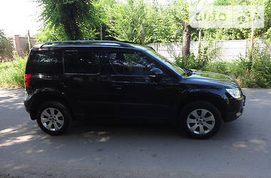 Внедорожник / Кроссовер Skoda Yeti 2012 в 