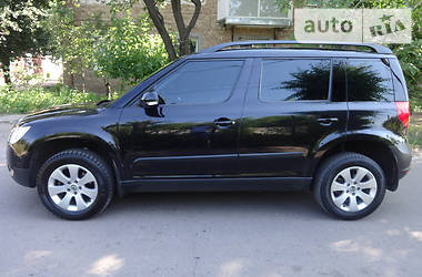Внедорожник / Кроссовер Skoda Yeti 2012 в 