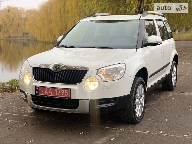 Внедорожник / Кроссовер Skoda Yeti 2011 в Ровно