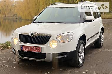 Внедорожник / Кроссовер Skoda Yeti 2011 в Ровно