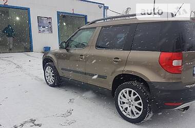 Внедорожник / Кроссовер Skoda Yeti 2012 в Киеве