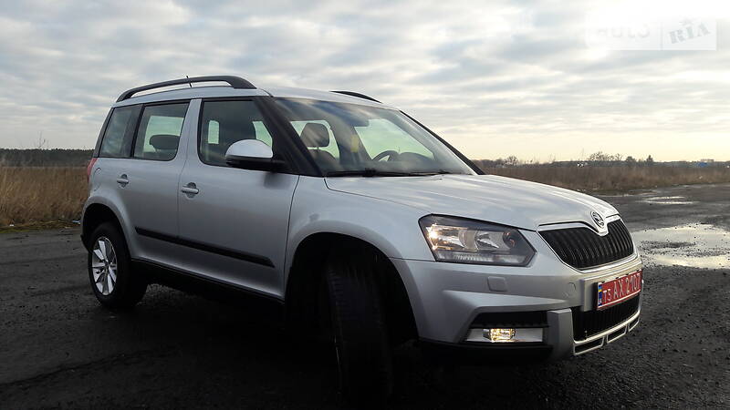 Позашляховик / Кросовер Skoda Yeti 2017 в Радивиліві