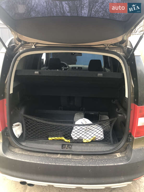 Позашляховик / Кросовер Skoda Yeti 2012 в Харкові