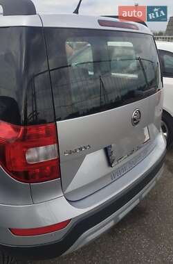 Внедорожник / Кроссовер Skoda Yeti 2015 в Хмельницком