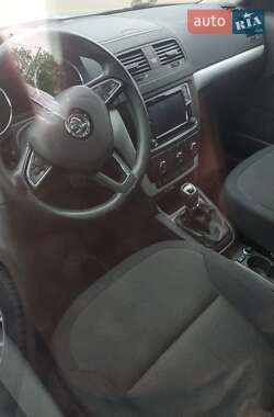 Внедорожник / Кроссовер Skoda Yeti 2015 в Хмельницком