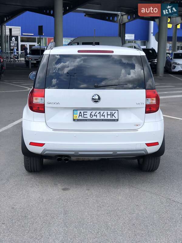 Внедорожник / Кроссовер Skoda Yeti 2013 в Кривом Роге