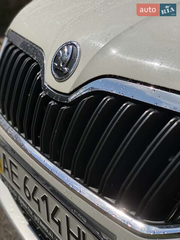 Внедорожник / Кроссовер Skoda Yeti 2013 в Кривом Роге