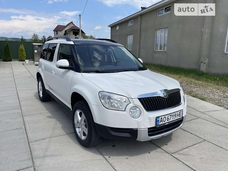 Позашляховик / Кросовер Skoda Yeti 2010 в Хусті