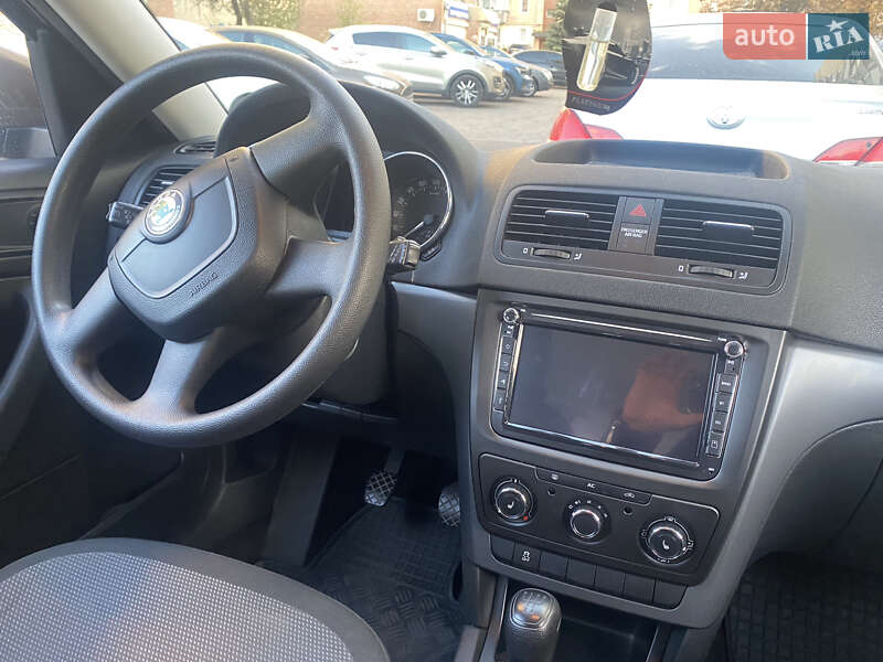Позашляховик / Кросовер Skoda Yeti 2013 в Полтаві
