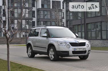 Внедорожник / Кроссовер Skoda Yeti 2013 в Киеве