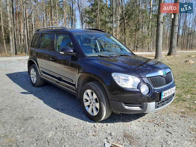 Внедорожник / Кроссовер Skoda Yeti 2012 в Барановке