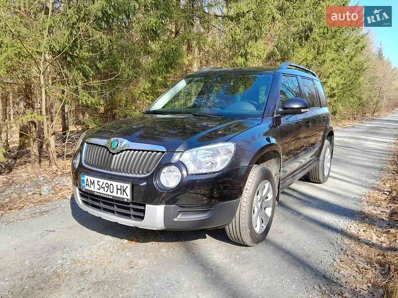 Внедорожник / Кроссовер Skoda Yeti 2012 в Барановке