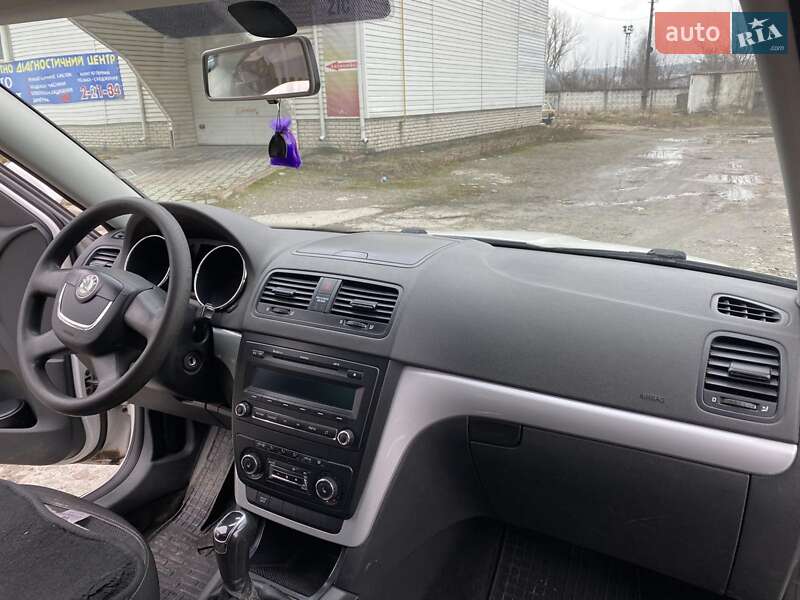 Внедорожник / Кроссовер Skoda Yeti 2011 в Киеве