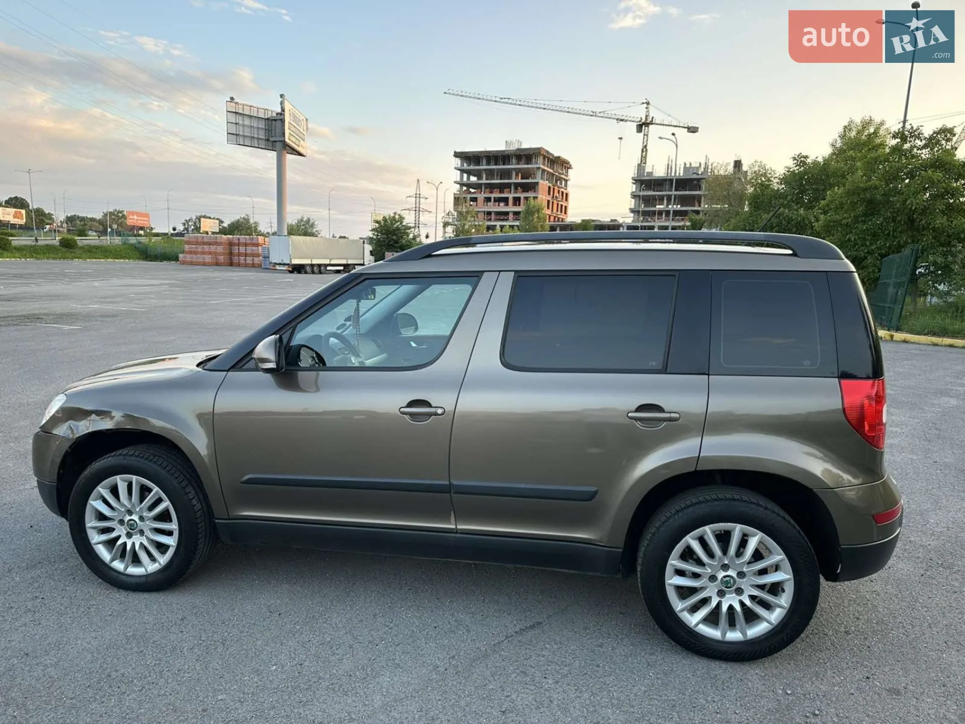 2011 Skoda Yeti - мініатюра 2