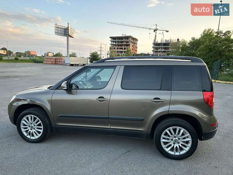 Внедорожник / Кроссовер Skoda Yeti 2011 в Ужгороде
