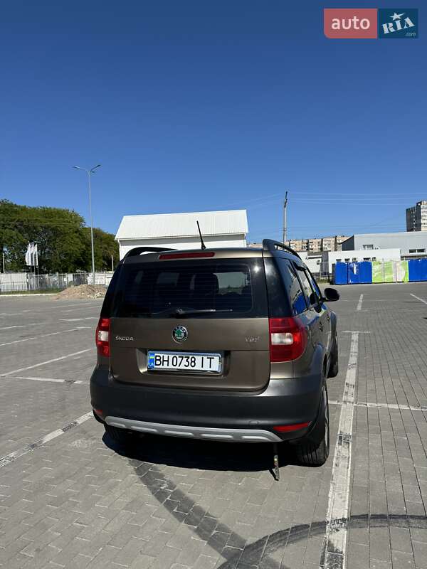 Позашляховик / Кросовер Skoda Yeti 2012 в Одесі
