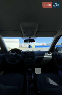 Внедорожник / Кроссовер Skoda Yeti 2012 в 