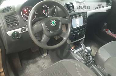 Внедорожник / Кроссовер Skoda Yeti 2012 в Дунаевцах