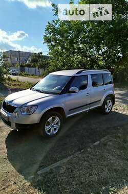 Позашляховик / Кросовер Skoda Yeti 2012 в Знам'янці