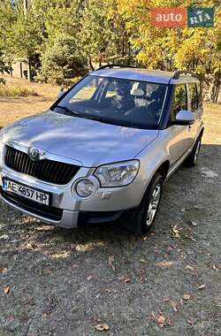 Позашляховик / Кросовер Skoda Yeti 2011 в Дніпрі