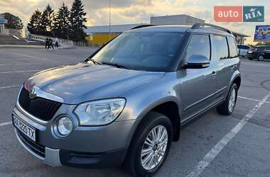 Внедорожник / Кроссовер Skoda Yeti 2009 в 