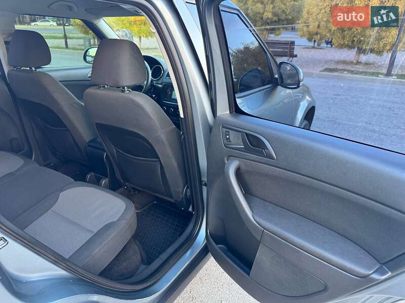 Внедорожник / Кроссовер Skoda Yeti 2009 в Запорожье