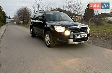 Внедорожник / Кроссовер Skoda Yeti 2011 в 