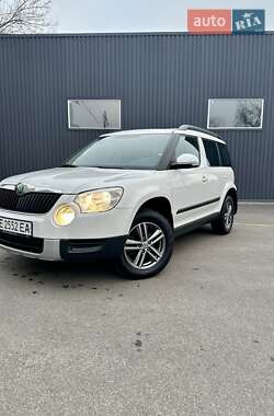 Внедорожник / Кроссовер Skoda Yeti 2013 в Днепре