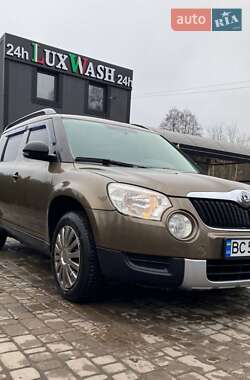 Внедорожник / Кроссовер Skoda Yeti 2013 в Яворове