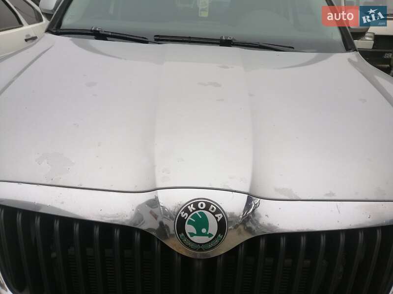 Позашляховик / Кросовер Skoda Yeti 2011 в Кам'янець-Подільському