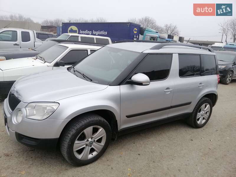 Позашляховик / Кросовер Skoda Yeti 2011 в Кам'янець-Подільському