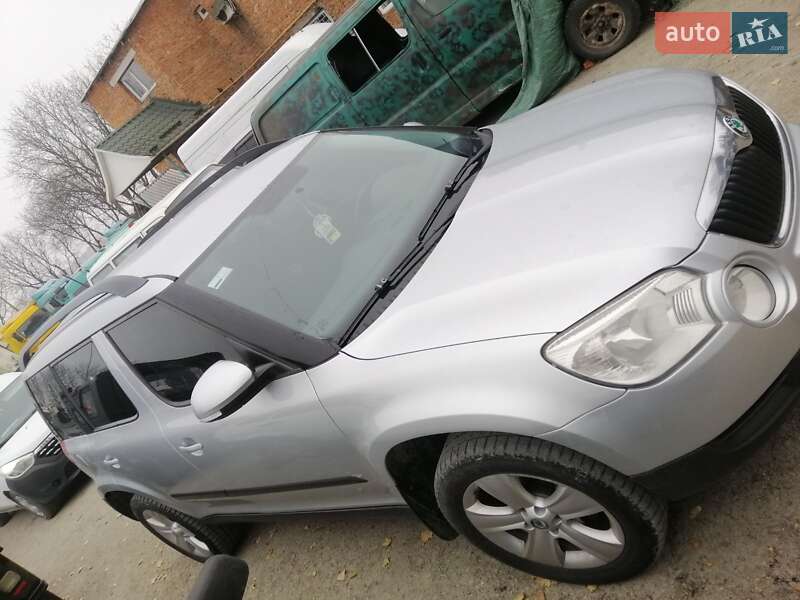 Позашляховик / Кросовер Skoda Yeti 2011 в Кам'янець-Подільському